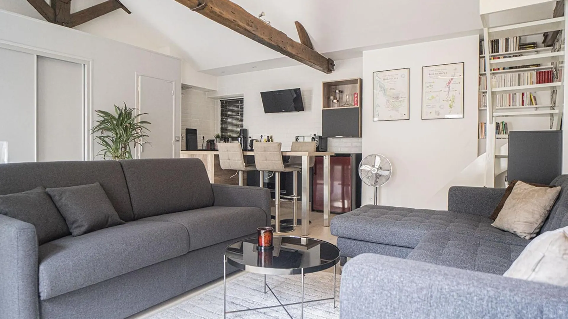 Apartment Comfortable And Bright 50 M In Paris 10Th France